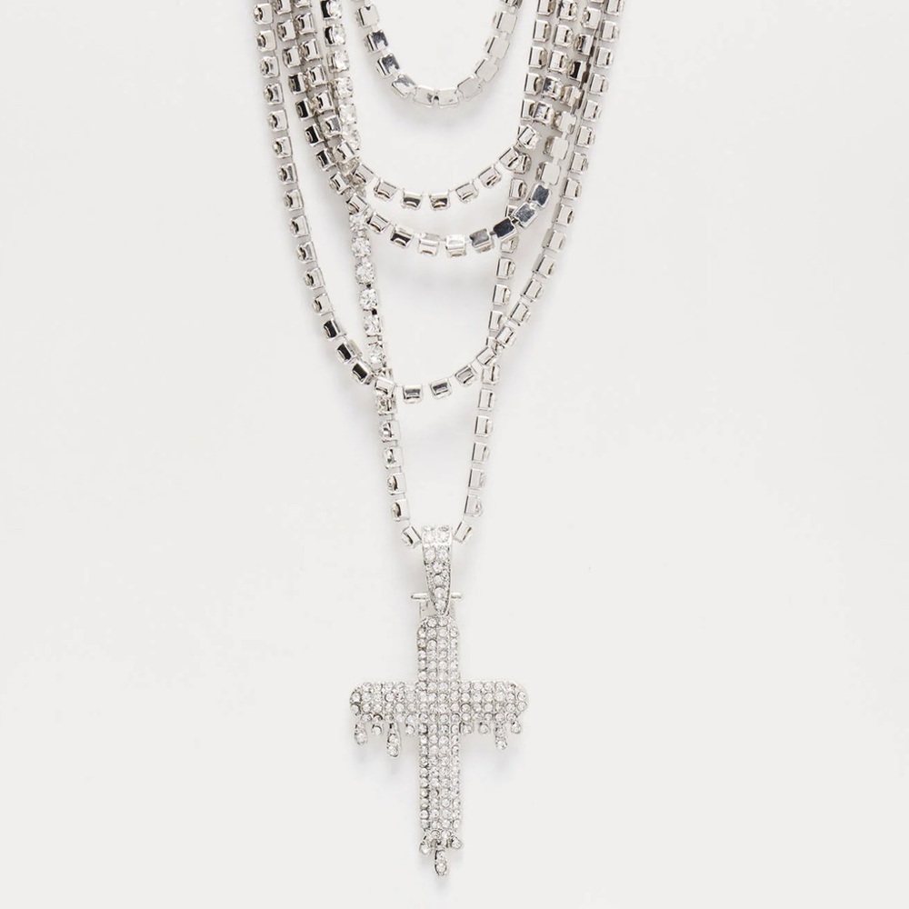 •The Holy Drip• Elegant Silver Cross Pendant Multilayer Necklace - Picture 2 of 3